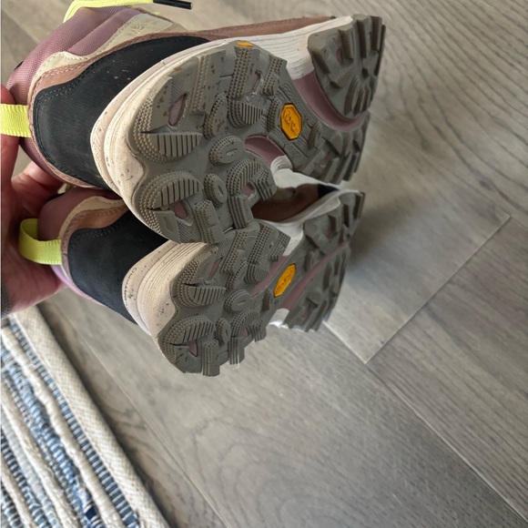 Merrell Stylish Hiking Boots - Pink and Tan size 8 REI - Picture 5 of 8